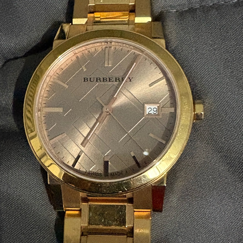 Burberry Rose Gold Tone Watch Model BU 9034 - Picture 3 of 7